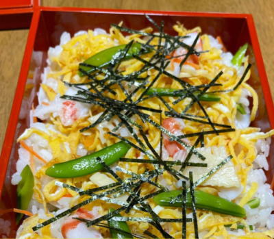 japanese-food-chirashi-zushi-spring